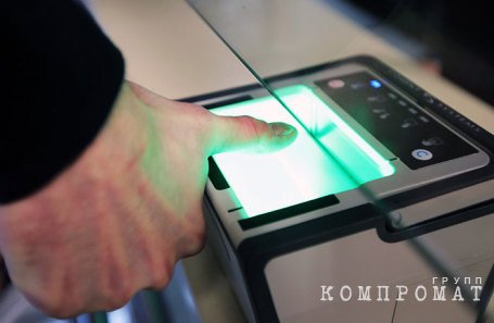 Греф пожаловался в правительство на ЦБ: он не хочет отдавать рынок биометрии