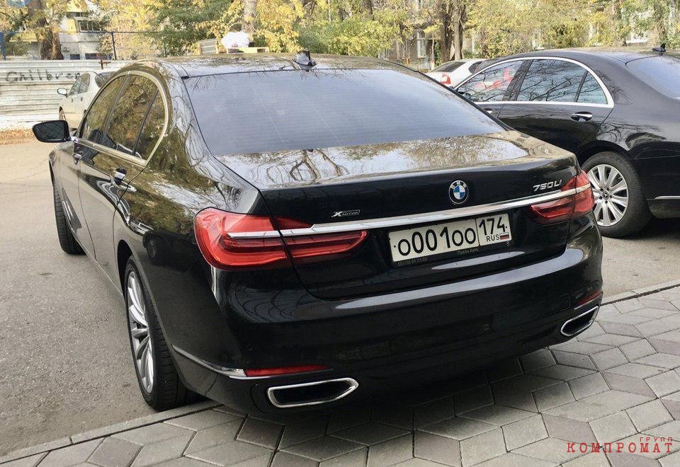 Опасные гонки губернатора Алексея Текслера: штраф за штрафом на BMW за 9 млн рублей. ФОТО