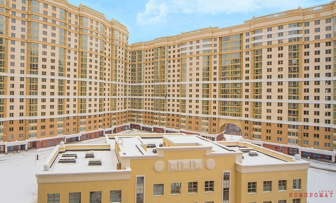 ЖК «Мосфильмовский», где Дмитрий Захаров в 2017 году приобрёл 100-метровую квартиру