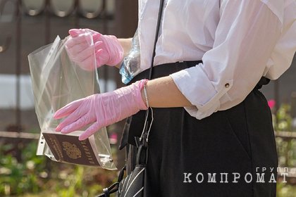 Российским госслужащим запретили иметь двойное гражданство