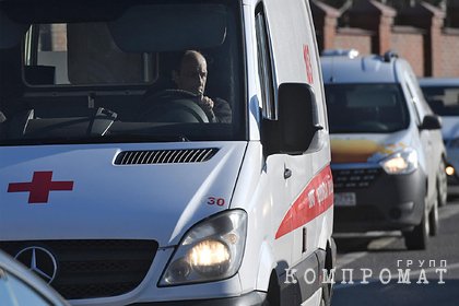 Появились подробности инцидента с выпавшими из окна многоэтажки россиянами