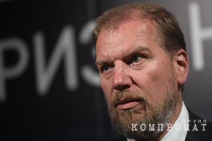На православных олигархов завели новое уголовное дело за хищение средств банка