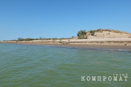Пропавший в Каспийском море катер нашелся у обезлюдевшего острова