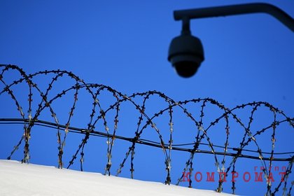 Насиловавшему свою дочь россиянину смягчили приговор