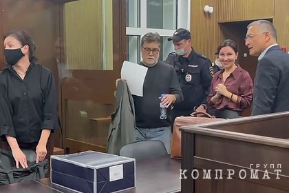 Находящегося под домашним арестом ректора Шанинки увезли в больницу
