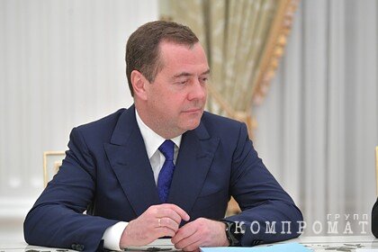 Медведев объяснил бессмысленность переговоров с Украиной