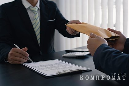 ФСБ задержала депутата за взятку другому депутату