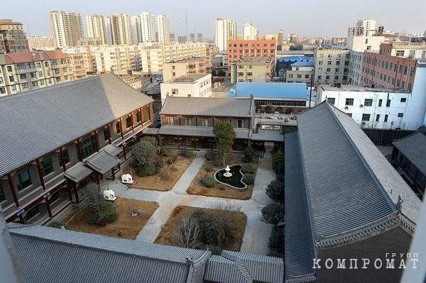 Роскошная резиденция Гу Цзюньшаня в Пуяне, провинция Хэнань, Китай