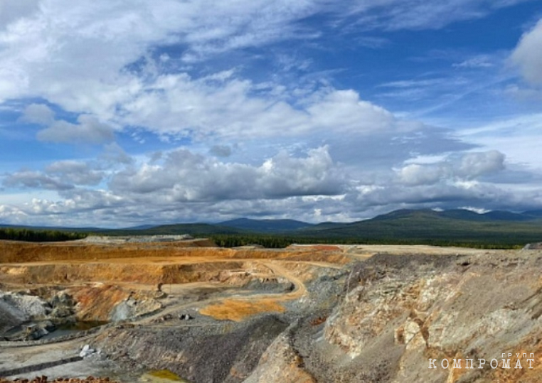 «Саумская горнорудная компания» занизила цены на драгметаллы для «Золота Северного Урала» и НДПИ для России