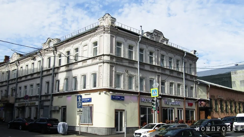 Здание на Остоженке, где продавалась квартира Ильи Лагутенко